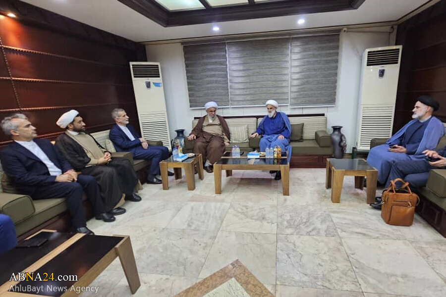 آية الله رمضاني يؤكد على أهمية تعليم الشباب والاهتمام بهم في لقاء مع مسؤولي مجمع الزهراء (ع) بساحل العاج