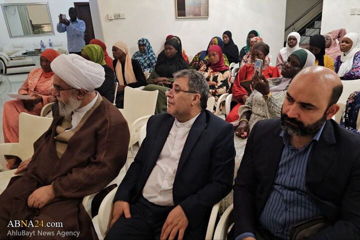 همایش «زن مسلمان و حفاظت از نهاد خانواده» در آکرا