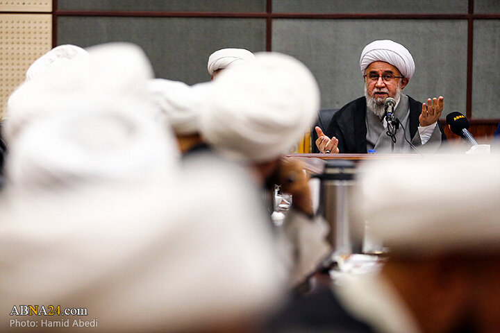 Photos: Group of Iraqi missionaries in Qom meet with Ayatollah Ramazani