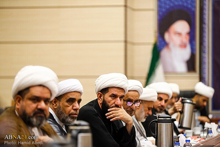 Photos: Group of Iraqi missionaries in Qom meet with Ayatollah Ramazani
