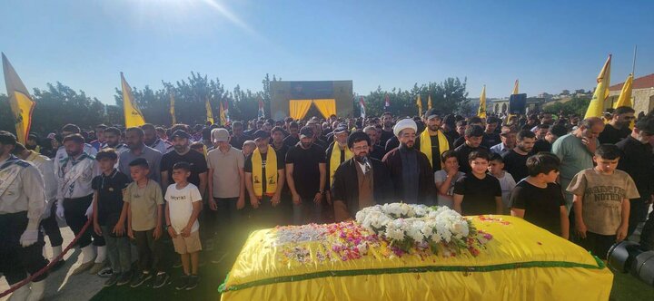 حزب الله وجماهير المقاومة يشيّعون الشّهيد علي حيدر في كونين جنوب لبنان