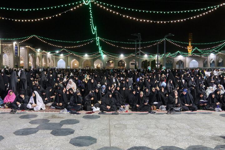 جشن زائران عرب‌زبان بارگاه منور رضوی در عید قربان