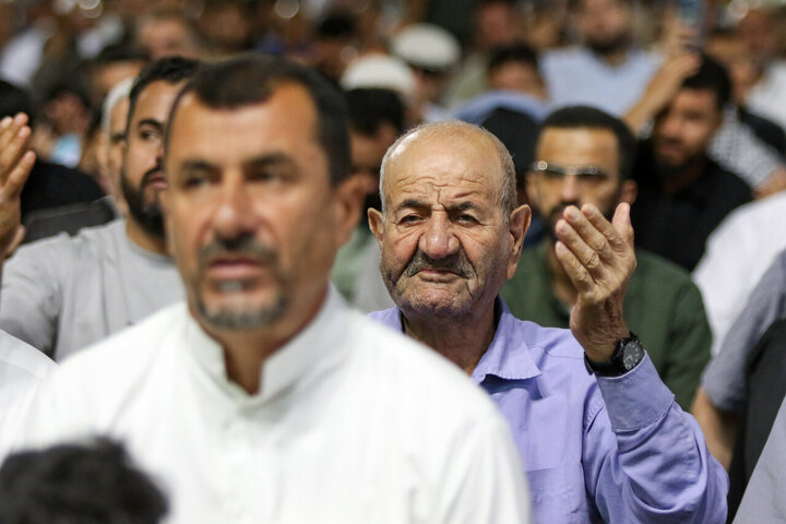 Raporta wêneyan | Pîrozbahiya heciyên Erebîaxêv li Perestgeha Rezewî di Cejna Qurbanê de