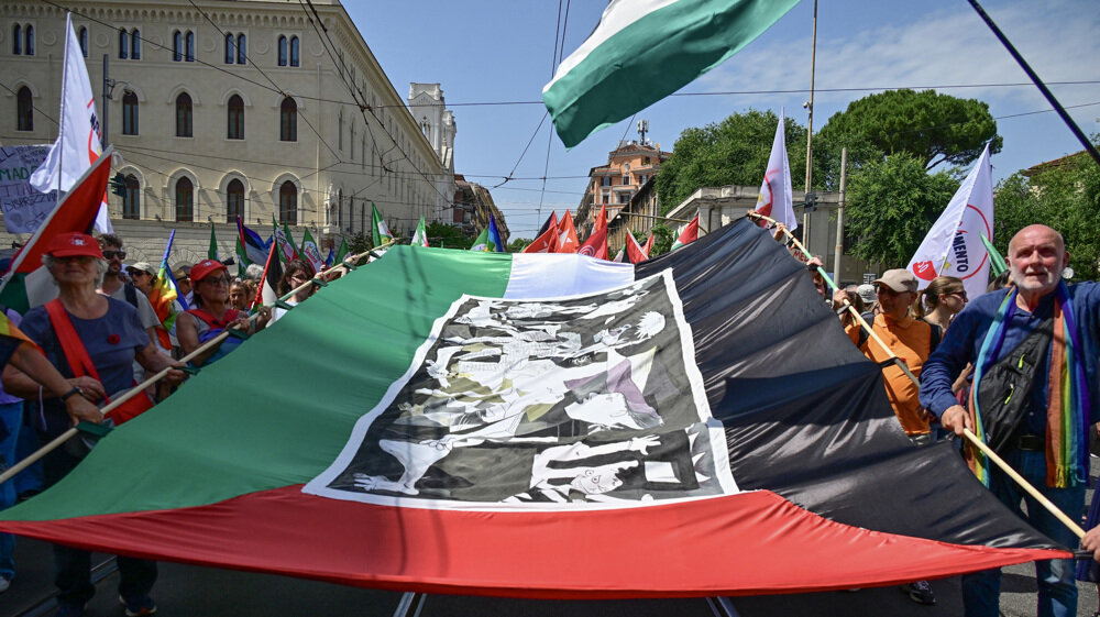 Mass protest in Rome demands end to Israeli war on Gaza