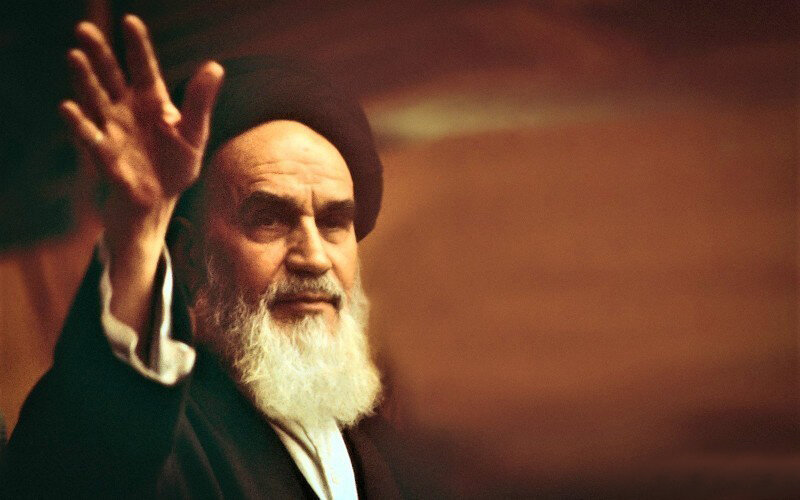 ممثل الإمام الخامنئي في العراق: الإمام الخميني(قده) كان شجرةً طيّبة أنارت العالم بنور الإيمان