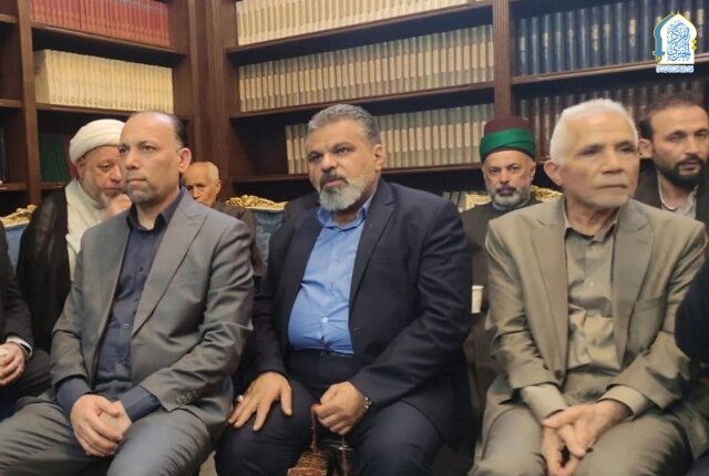 وفد العتبة الكاظمية المقدسة يحضر مجلسي عزاء الحاج الوجيه علي أكبر أنصاري