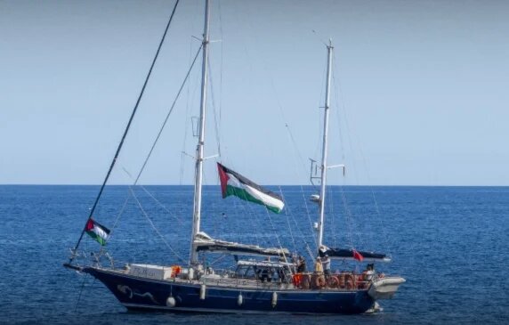 الاحتلال يتوعّد "أسطول مادلين": سنمنعه من الوصول إلى غزة بكل الوسائل