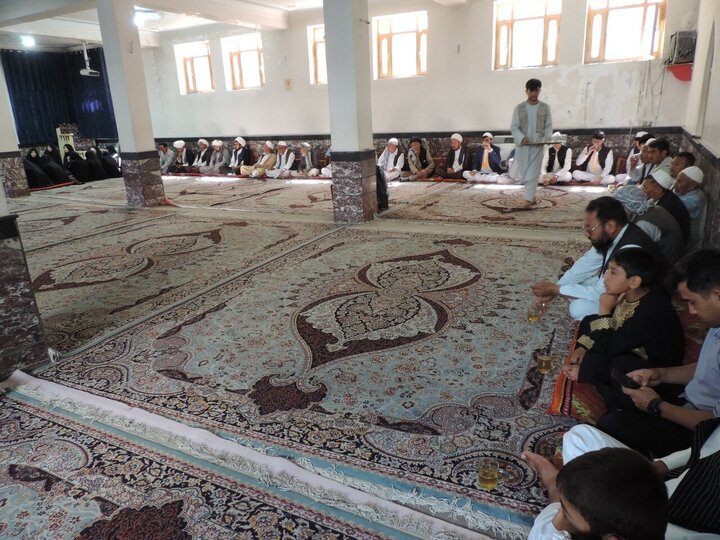 Photos: Shia Muslims meet with Ayatollah Vaezzadeh Behsoodi in Kabul