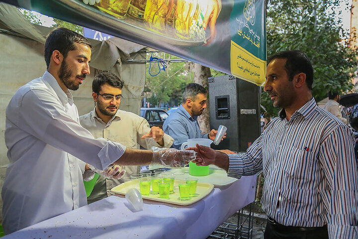 ایستگاه‌های صلواتی خوان کرامت در بیش از 50 نقطه رشت برپا می‌شود