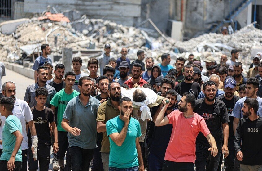 غزة.. قتلى جراء إطلاق للنار خلال توزيع المساعدات واتهامات إسرائيلية لمجموعة "أبو شباب"