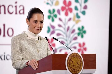Sheinbaum exige a Washington que no criminalice a los migrantes mexicanos