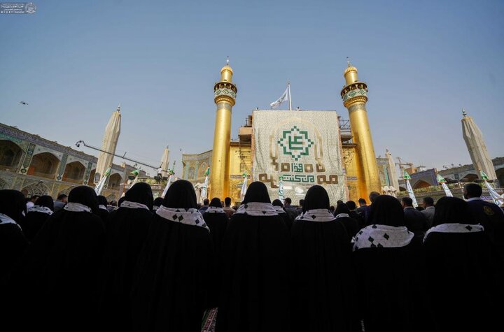 تقرير مصور/ مراسم رفع راية الغدير الأغر في حرم أمير المؤمنين (ع)