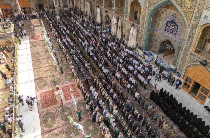 تقرير مصور/ مراسم رفع راية الغدير الأغر في حرم أمير المؤمنين (ع)