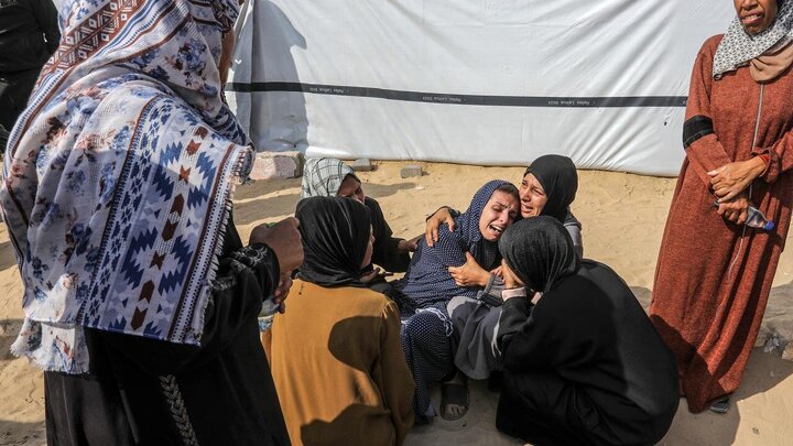 Photos: Zionist military crimes continue in Gaza