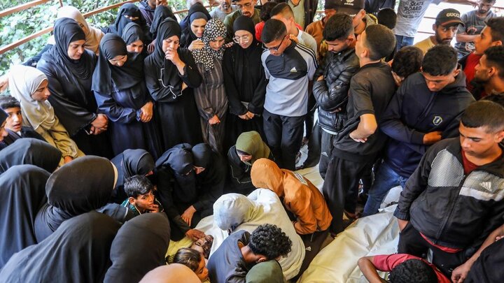 Photos: Zionist military crimes continue in Gaza