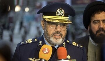 İran Savunma Bakanı: 2 tonluk füze denemesi tam not aldı