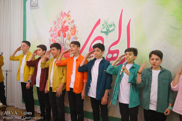 مراسم جشن و عمامه گذاری طلاب در شب میلاد امام هادی(ع) در شهر قم