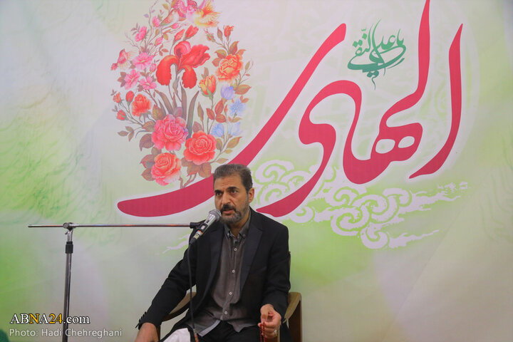 مراسم جشن و عمامه گذاری طلاب در شب میلاد امام هادی(ع) در شهر قم