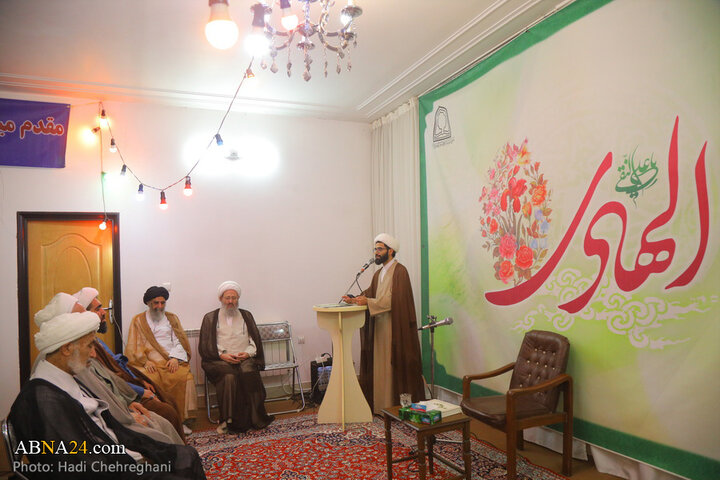 مراسم جشن و عمامه گذاری طلاب در شب میلاد امام هادی(ع) در شهر قم