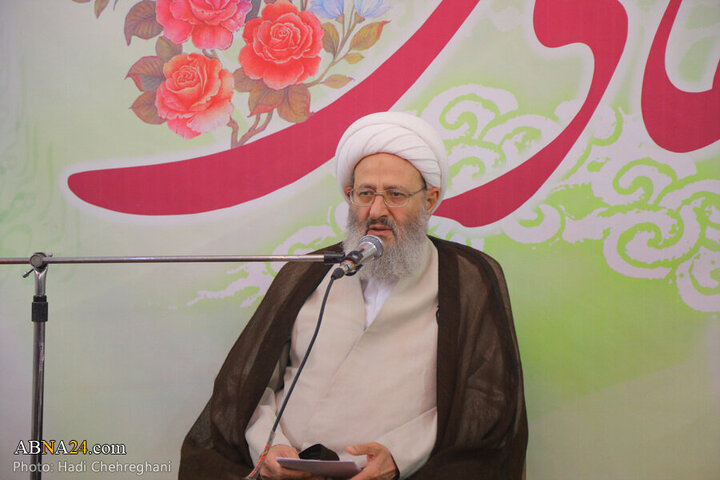 Photos: Imam Hadi birth anniversary, turban-wearing ceremony held in Qom