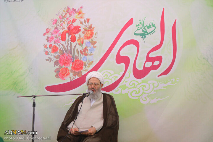 Photos: Imam Hadi birth anniversary, turban-wearing ceremony held in Qom