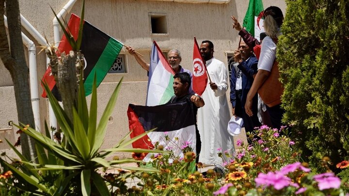 Rapora Wêne: Karwana "Berxwedana Maxhribê" Gihîşt Sêwiyê Yekem a Xwe li Lîbya