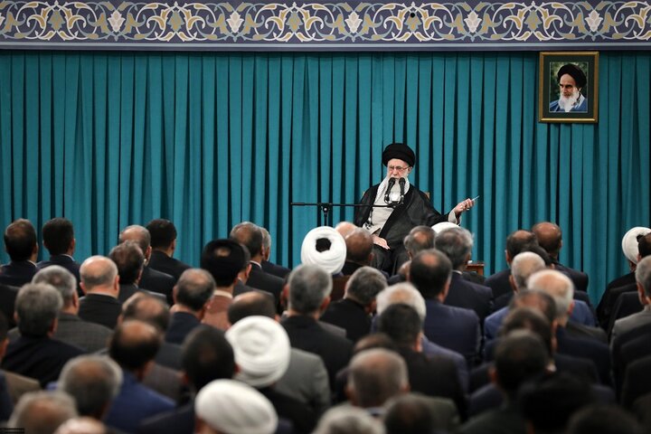 دیدار نمایندگان مجلس شورای اسلامی با رهبر انقلاب