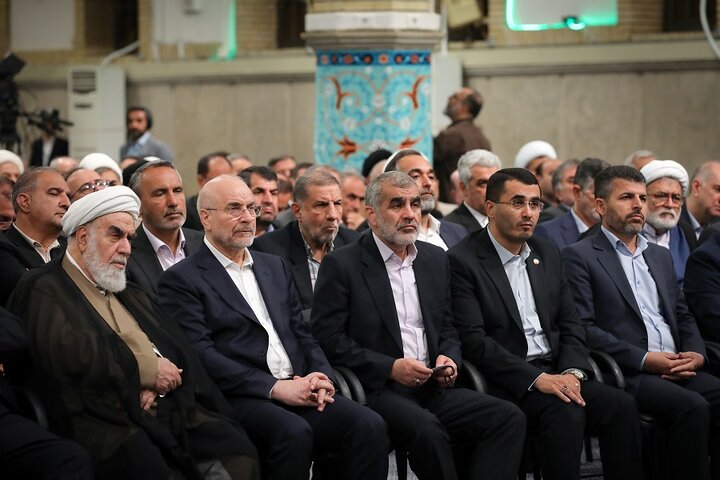 دیدار نمایندگان مجلس شورای اسلامی با رهبر انقلاب
