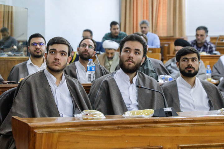 تقرير مصور/ حفل تخرج طلاب الجامعة الرضوية للعلوم الإسلامية