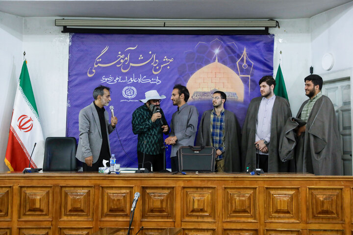 تقرير مصور/ حفل تخرج طلاب الجامعة الرضوية للعلوم الإسلامية