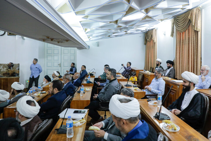 تقرير مصور/ حفل تخرج طلاب الجامعة الرضوية للعلوم الإسلامية