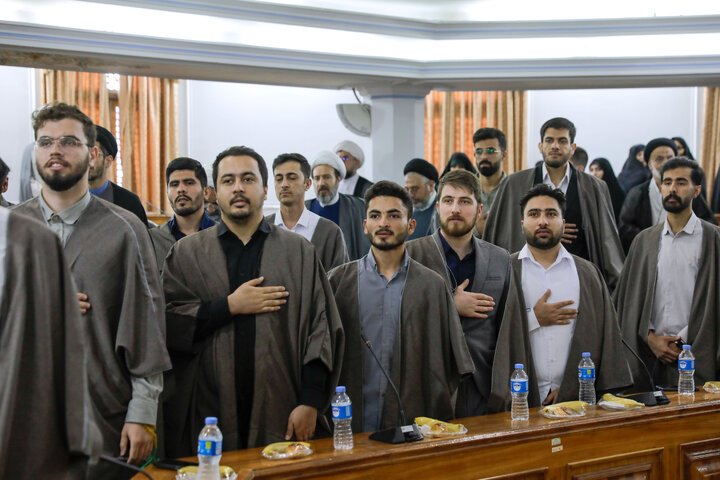 تقرير مصور/ حفل تخرج طلاب الجامعة الرضوية للعلوم الإسلامية