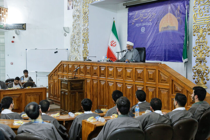 تقرير مصور/ حفل تخرج طلاب الجامعة الرضوية للعلوم الإسلامية