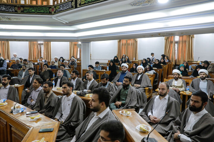 تقرير مصور/ حفل تخرج طلاب الجامعة الرضوية للعلوم الإسلامية