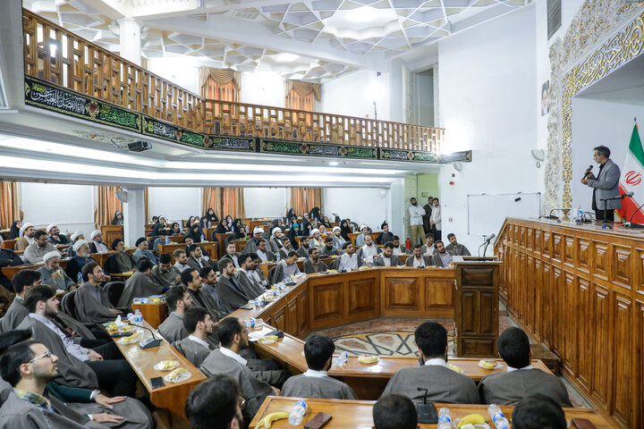 تقرير مصور/ حفل تخرج طلاب الجامعة الرضوية للعلوم الإسلامية