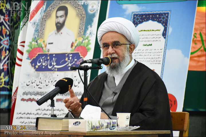 گزارش تصویری/ سخنرانی در جمع پرسنل نیروی دریایی رشت