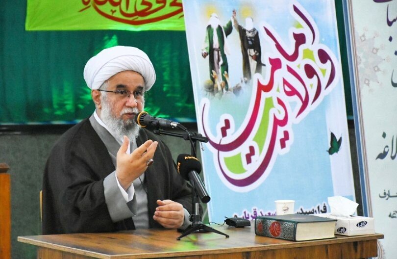 آیت‌الله رمضانی: رابطه ولایی، محور تعالی ارتباط انسان در همه عرصه‌هاست