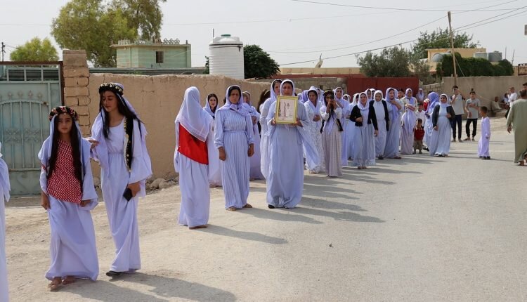 Ezidîyen Şengalê:Ziyareta Tawisê Pîroz û wateya wê