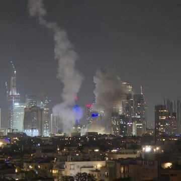 Binomba ng mga puwersang Iranian ang Tel Aviv
