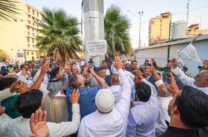 تقرير مصور/ احتفاءً بعيد الغدير الأغرّ رايات الولاء الغديرية ترفرف في سماء النجف
