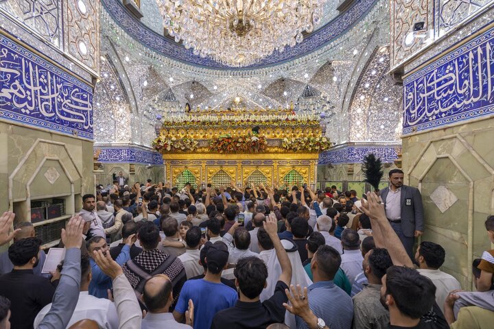 تقرير مصور/ أجواء  ليلة الجمعة عند مرقد أبي الفضل العباس (عليه السلام)