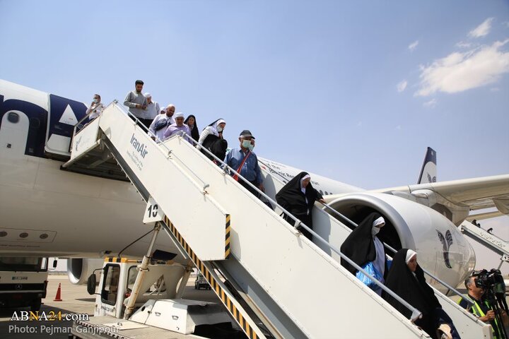 بازگشت نخستین گروه از حجاج به اصفهان