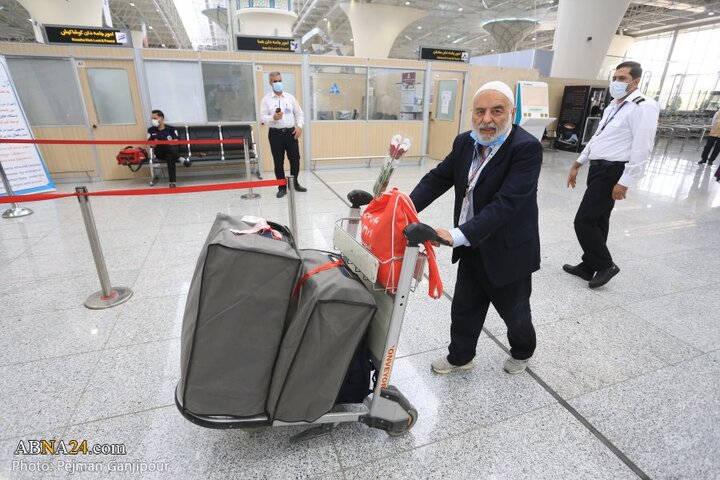 بازگشت نخستین گروه از حجاج به اصفهان