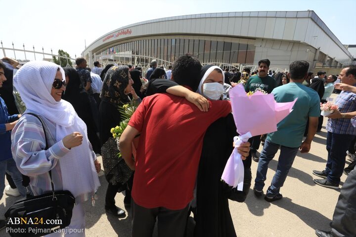 بازگشت نخستین گروه از حجاج به اصفهان