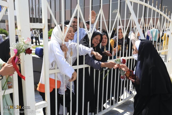 بازگشت نخستین گروه از حجاج به اصفهان