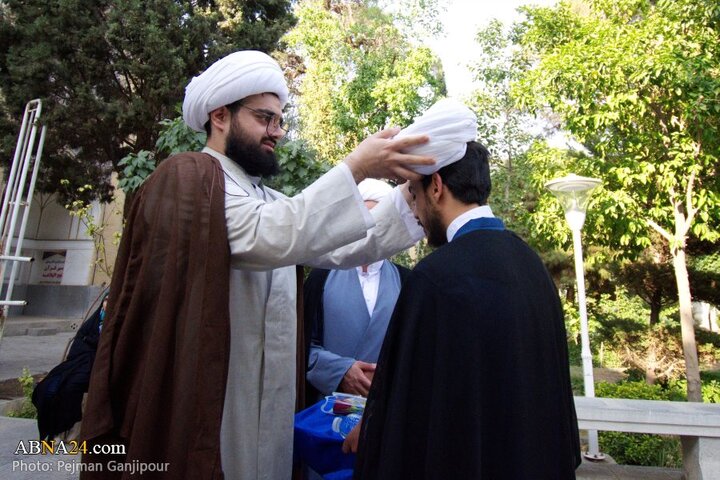 آیین عمامه گذاری طلاب حوزه علمیه اصفهان