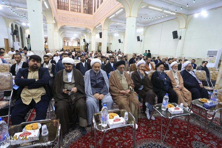 آیین عمامه گذاری طلاب حوزه علمیه اصفهان