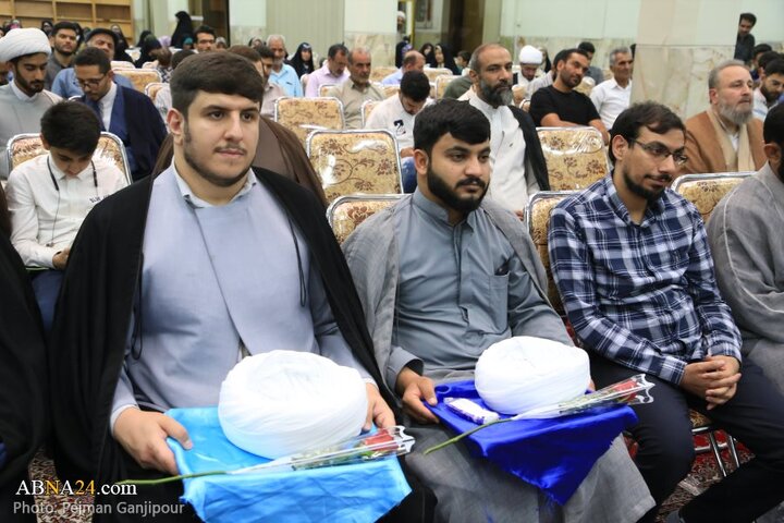 آیین عمامه گذاری طلاب حوزه علمیه اصفهان