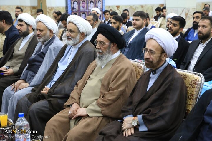 آیین عمامه گذاری طلاب حوزه علمیه اصفهان