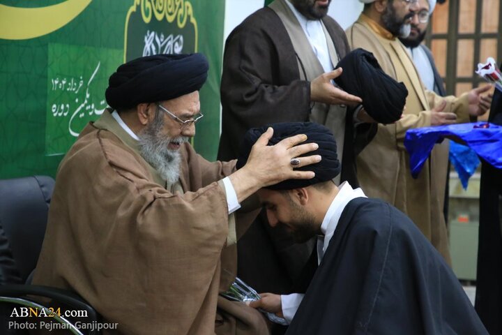 گزارش تصویری | آیین عمامه گذاری طلاب حوزه علمیه اصفهان